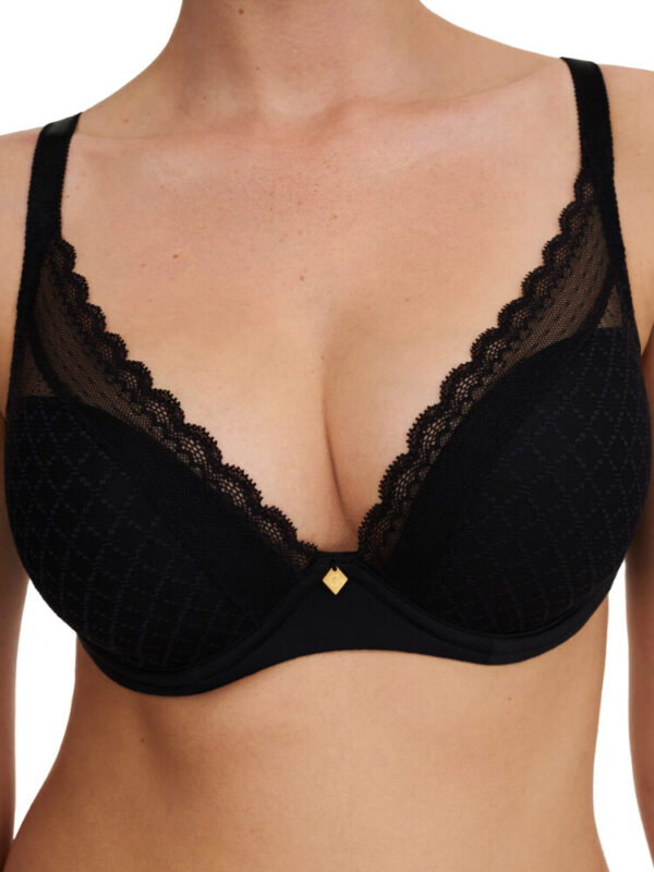 Chantelle Norah Chic Plunge Bra Black close up